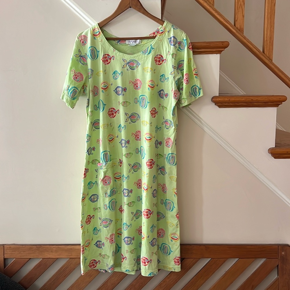 Fresh Produce 100% cotton short sleeve summer dress with colorful tropical fish.